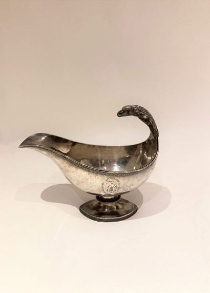 Nicolas-Théodore CAILLIEZ
Saucière en argent...