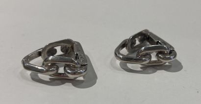 HERMÈS
Boutons de manchette en argent 1er...