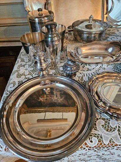 Important lot of silver plated metal including...