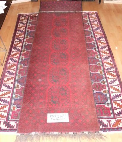 Afghan gallery
Middle 20th century
79 x 287...