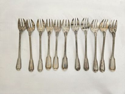Eleven silver oyster forks ≥800‰, threaded...