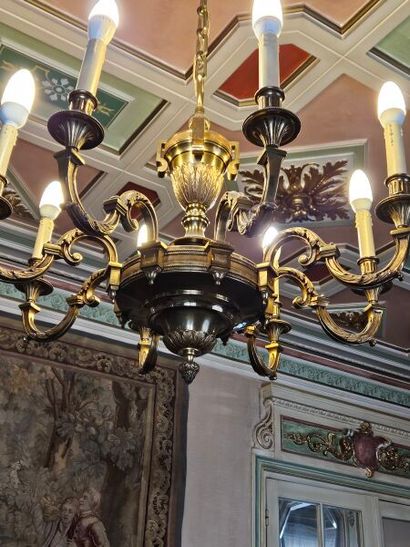 8-light gilt bronze chandelier, the shaft...