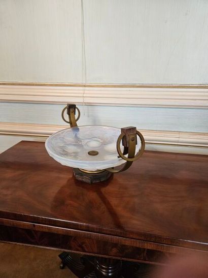ETLING
Moulded glass bowl pressed with opalescent...