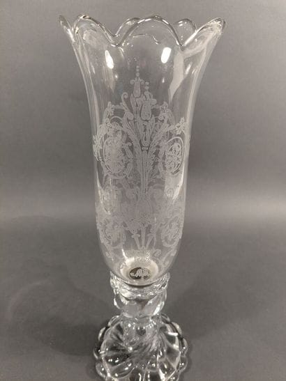 BACCARAT
Moulded crystal candle jar engraved...