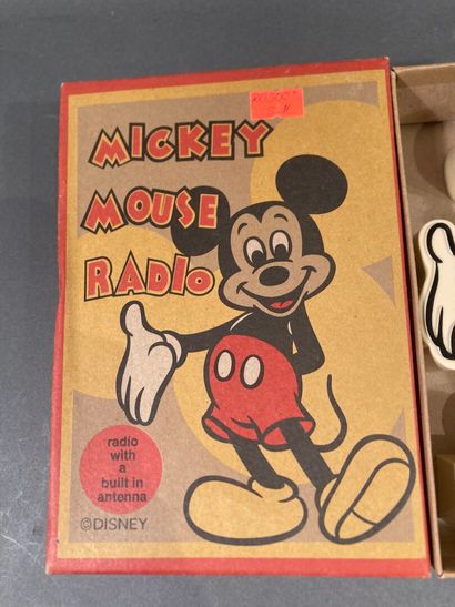 Radio Mickey Mouse and box