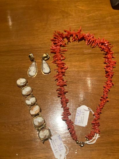 Set including a bracelet and earrings with...