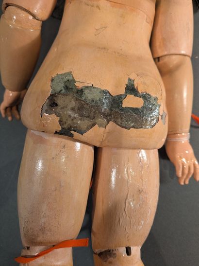 Doll, porcelain head marked DEPOSÉ, fixed...