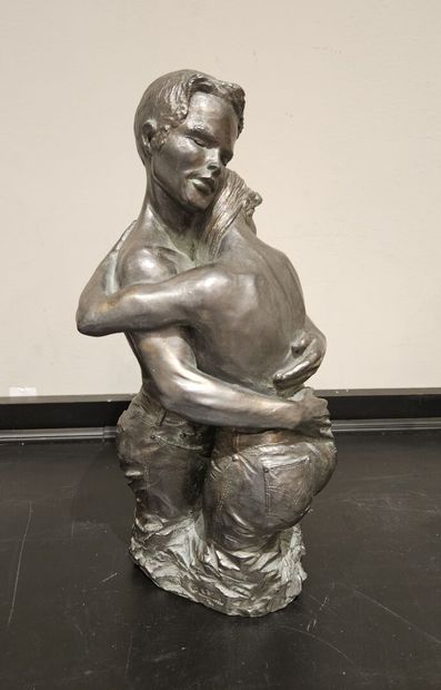 Modern school
Embracing couple
Green-silver...