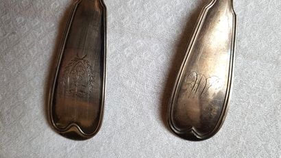 Set of two silver ladles
-Silver ladle 1er...