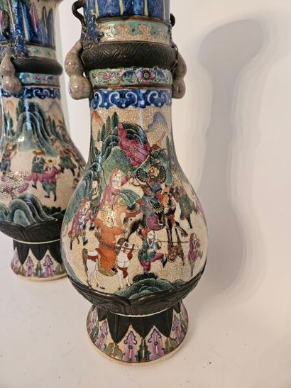 CHINA
Nanjing, late 19th century
Pair of...