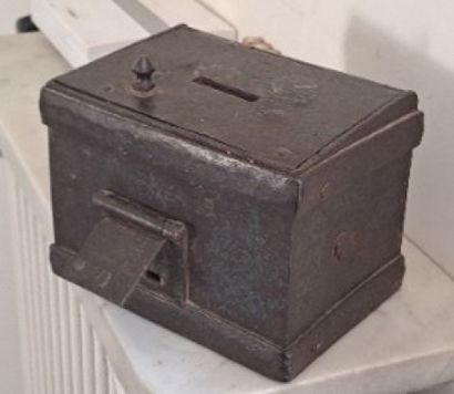 Rectangular iron messenger box, hinged lid...