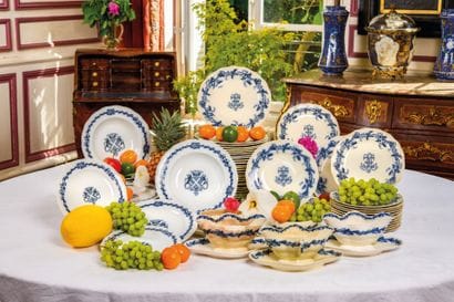 ENGLAND
Two parts of a fine earthenware dinner...