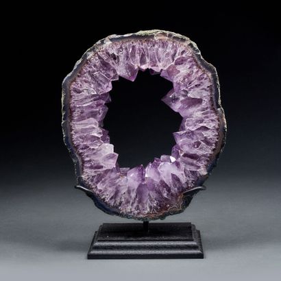 Unusual slice of amethyst geode on base
H....