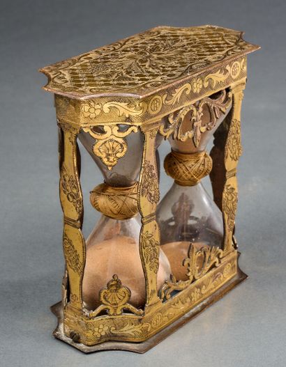 Chased ormolu double hourglass organ case...