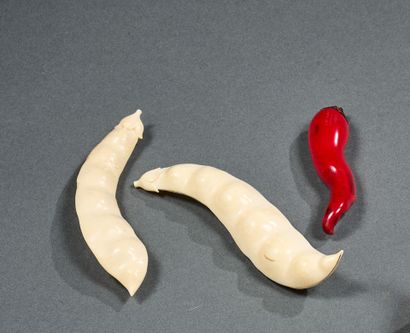 Pea pods and a Siberian mammoth ivory pepper...