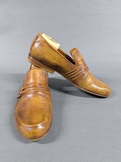 BERLUTI
Pair of men's leather shoes, size...