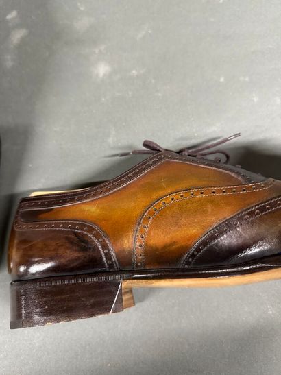 GERARD SENE
Two pairs of men's leather shoes,...