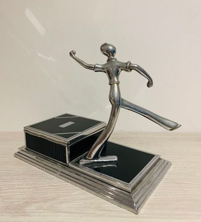 Chrome-plated and black-lacquered metal cigarette...