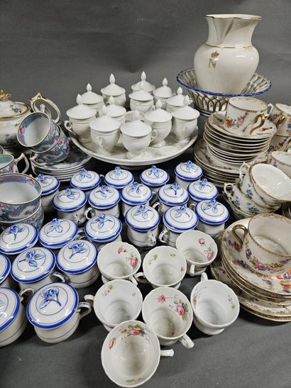 Various pieces from a porcelain tea and coffee...