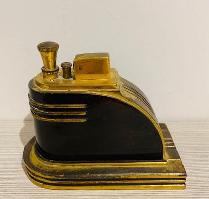 RONSON TOUCH-TYPE
Geometric-shaped pyrogen...
