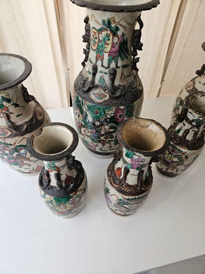 NANKIN 
Set of six porcelain vases decorated...