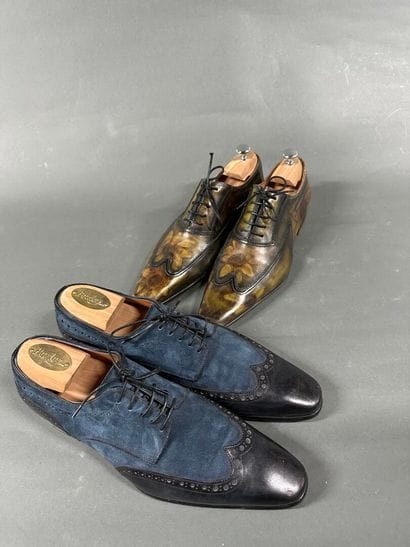 SANTONI
Two pairs of shoes, including a pair...