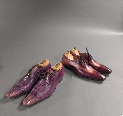 HENRIQUE ENKO
Two pairs of men's leather...