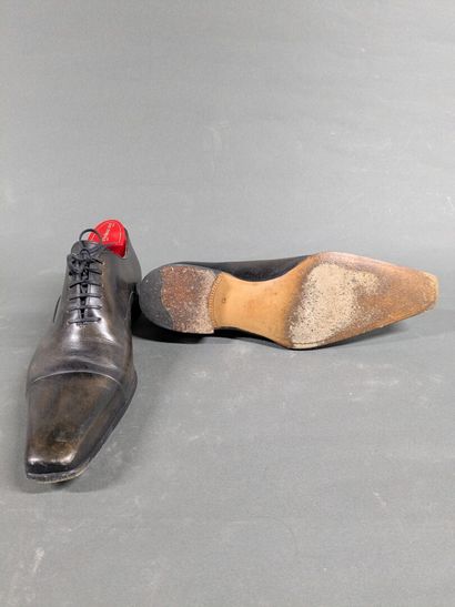 GERARD SENE
Two pairs of men's leather shoes,...