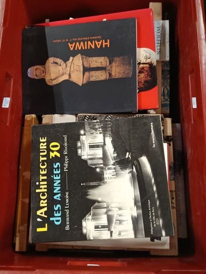 Collection of Books on Art History, Architecture,...