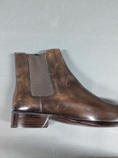 GERARD SENE
Pair of men's high-top leather...
