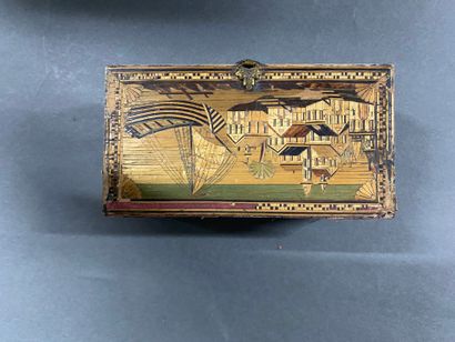 Small rectangular box decorated with a fisherman's...