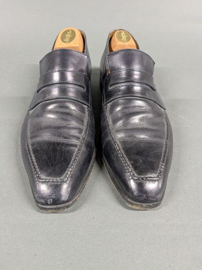 BERLUTI
Pair of men's leather loafers, size...