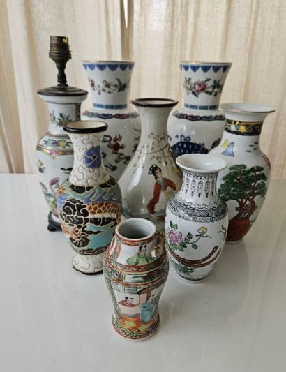 Set of eight assorted glazed porcelain v...