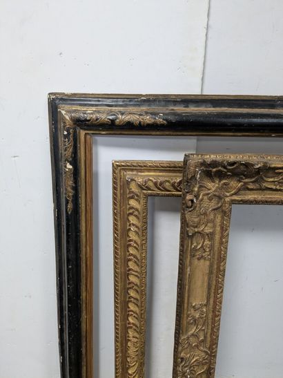 Set of 3 wooden and stucco frames