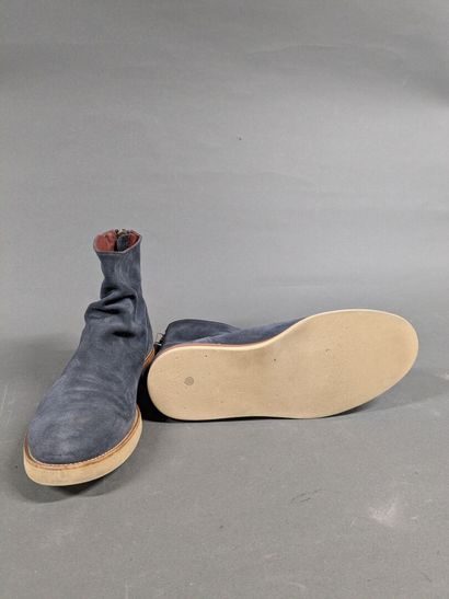 MISSONI
Pair of men's suede high-top shoes,...