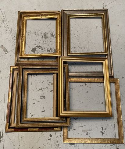 Set of eight frames

Dimensions:
61 x 71.5...