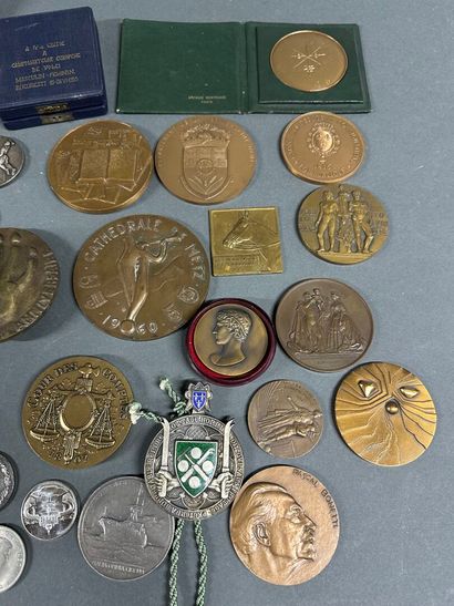 Batch of medals