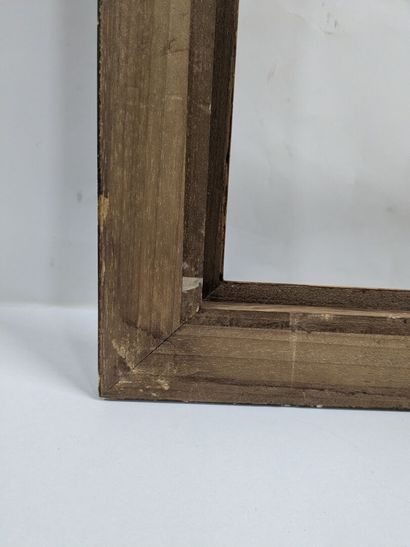 Set of two lacquered wooden frames with gold-trimmed...