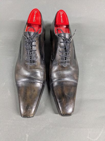 GERARD SENE
Two pairs of men's leather shoes,...