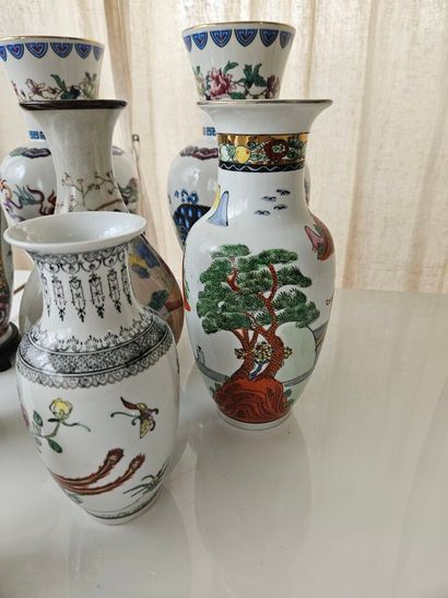 Set of eight assorted glazed porcelain v...