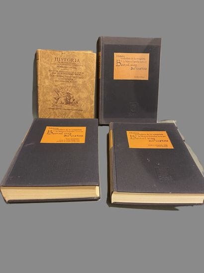 Batch of modern books