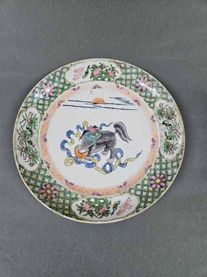 CHINA
Porcelain plate decorated with green...