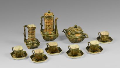 MANUFACTURE DE CHOISY LE ROI
Glazed earthenware...