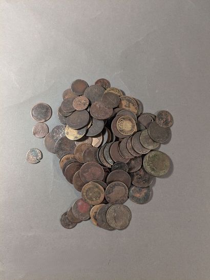 Set of circulation coins