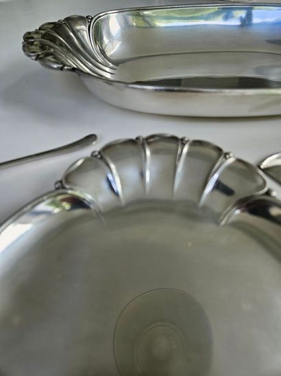 GALLIA
Silver plated metal bread basket and...