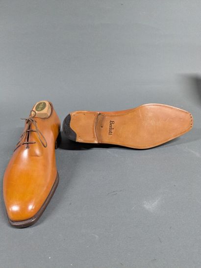 BERLUTI
Pair of men's leather shoes, size...
