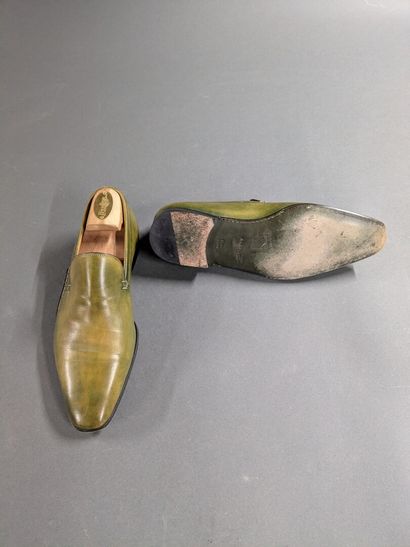 MAGNANNI, GERARD SENE
Two pairs of men's...