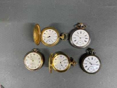 Set of pocket watches made of steel or gold-plated...