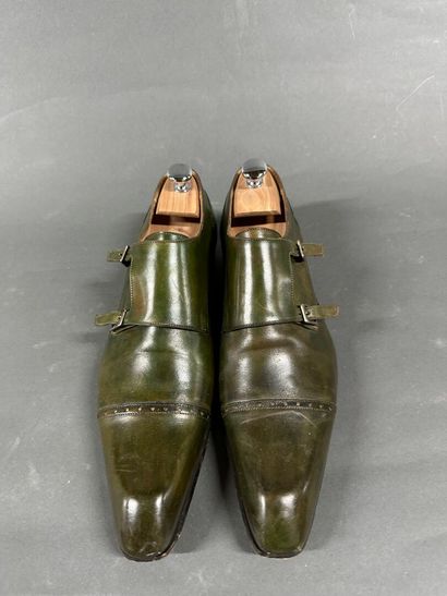 HENRIQUE HENKO
Two pairs of men's leather...