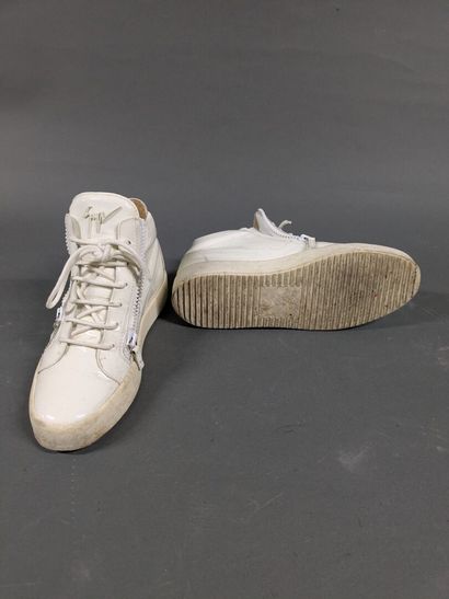 GIUSEPPE ZANOTTI 
Two pairs of men's sneakers,...